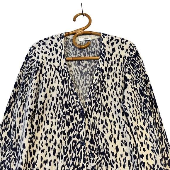 Equipment Femme | Sullivan Cashmere Cardigan Blue Cream Leopard Size L - Picture 3 of 12